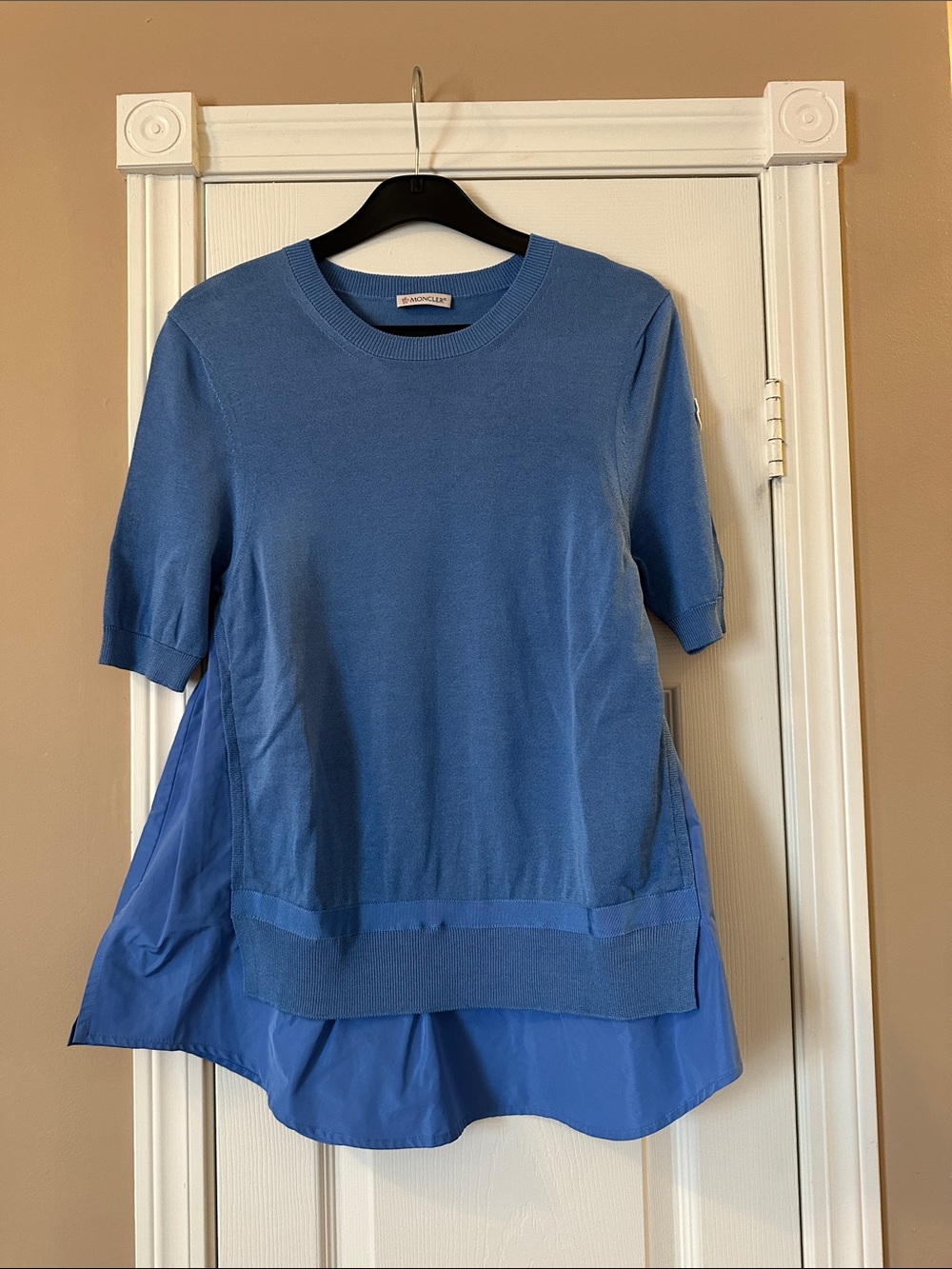 Blue Layered Knit Top with Shirt Tail Hem